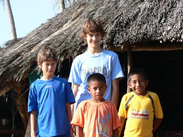 21- Romain Bastien Johan et Darwin 